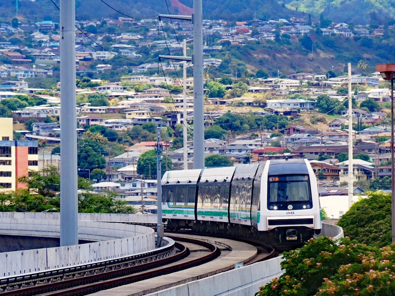 ハワイの鉄道「スカイライン」の路線図と今後の開通予定｜観光客にも便利なのか？